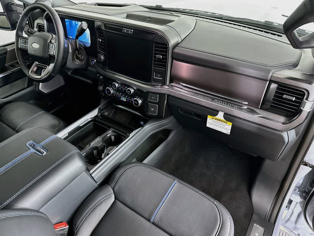 2026 Ford Super Duty F-250 SRW Platinum