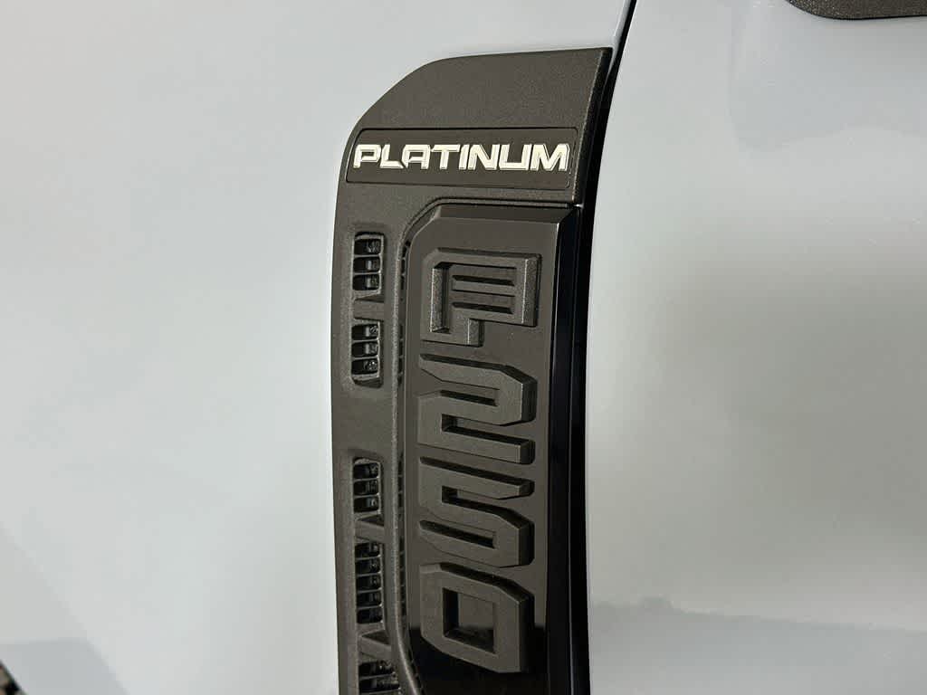 2026 Ford Super Duty F-250 SRW Platinum