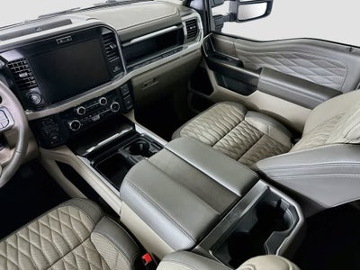 Ford Super Duty F-250 SRW F-250® Platinum® 2027