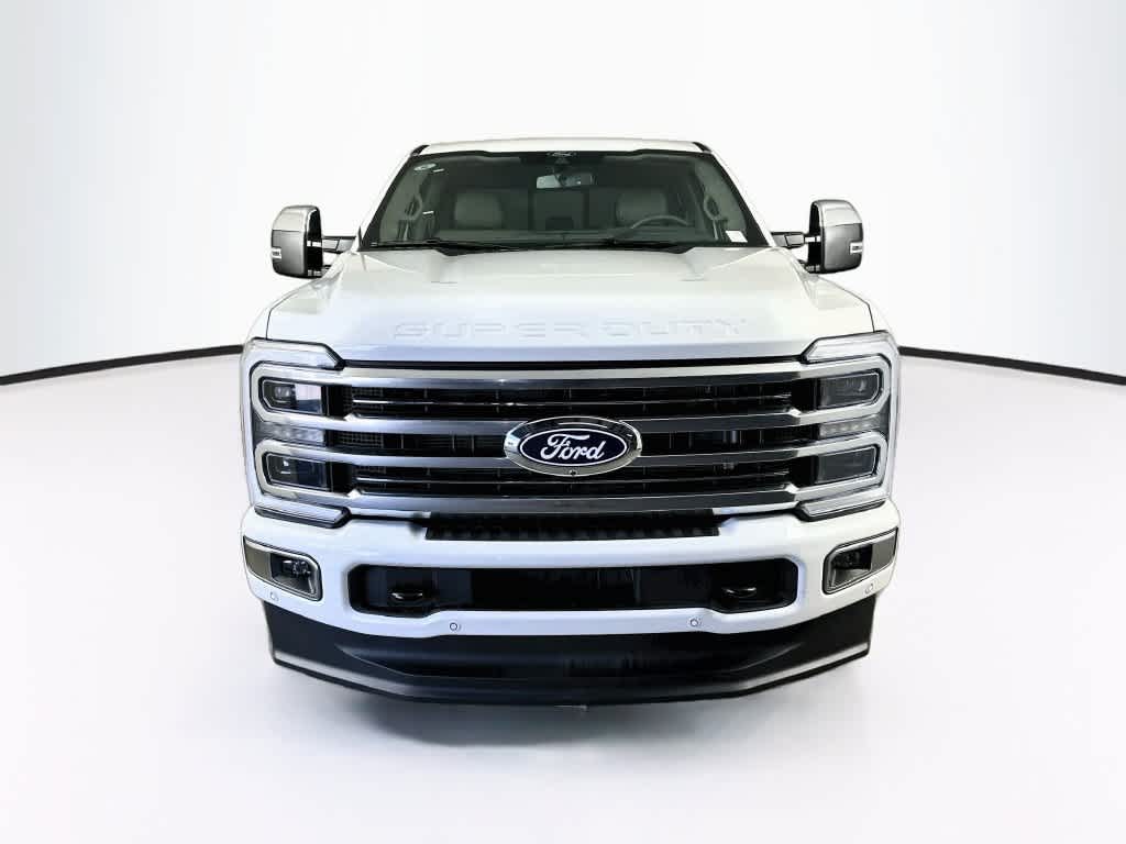 Ford Super Duty F-250 SRW F-250® Platinum® 2027