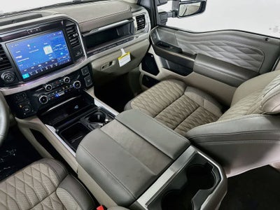 2026 Ford Super Duty F-250 SRW Platinum