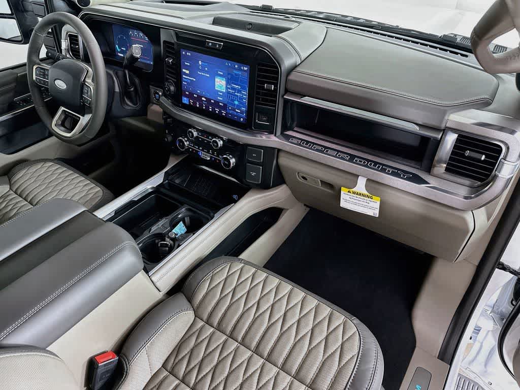 2026 Ford Super Duty F-250 SRW Platinum