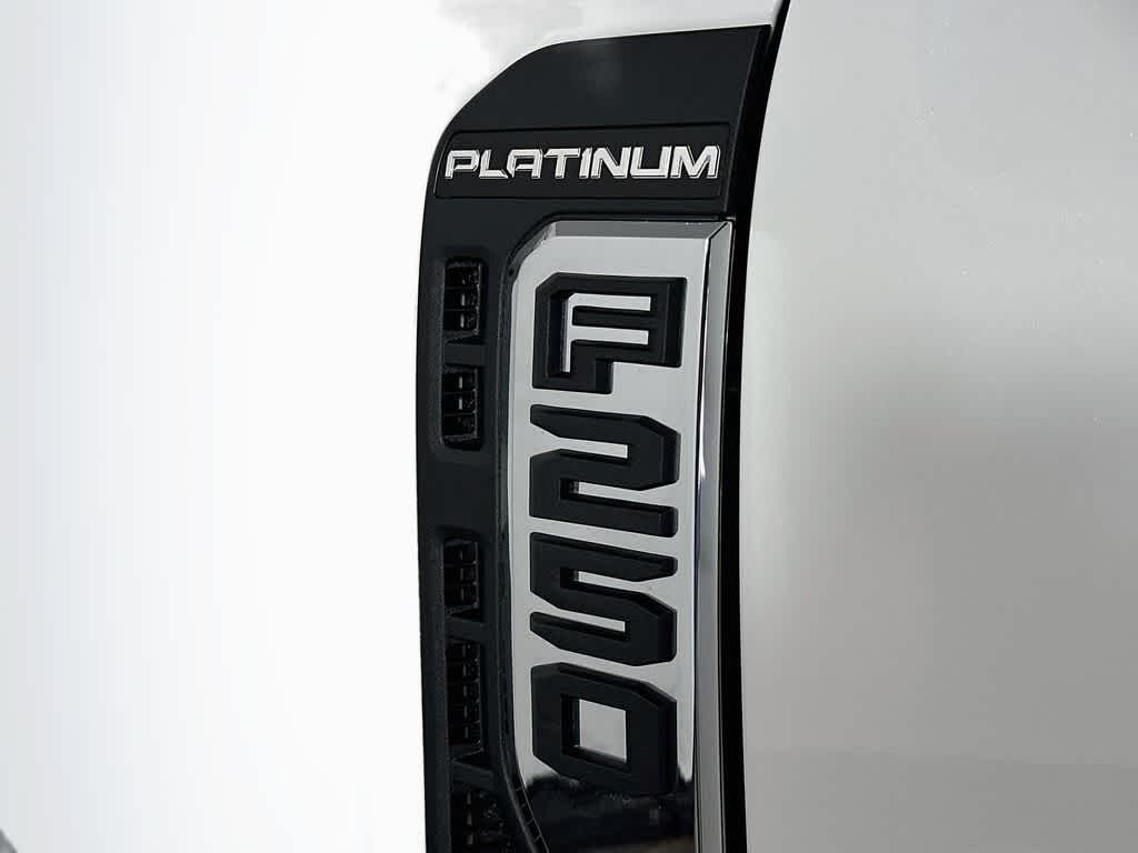 2026 Ford Super Duty F-250 SRW Platinum
