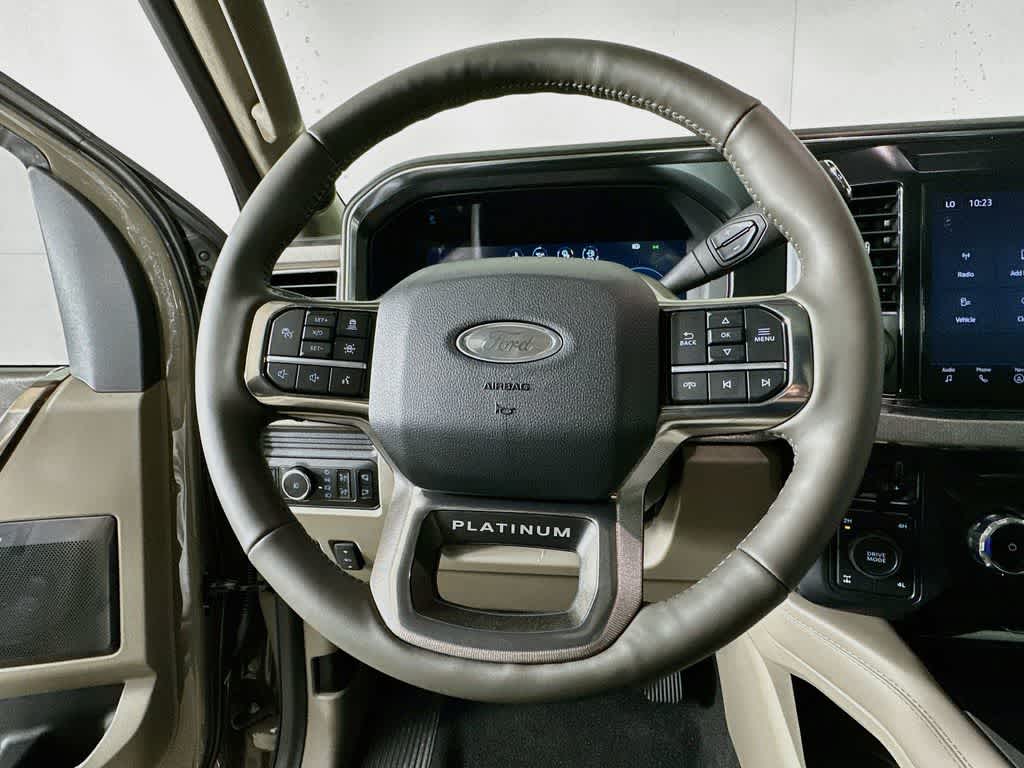 2026 Ford Super Duty F-250 SRW Platinum