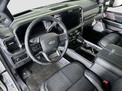 2026 Ford Super Duty F-250 SRW Platinum