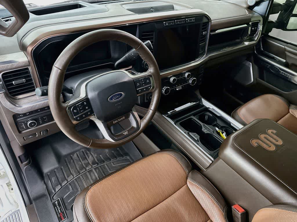 Ford Super Duty F-250 SRW King Ranch 2024