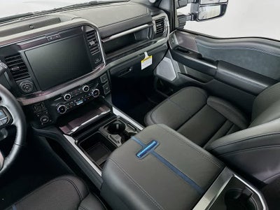 2026 Ford Super Duty F-250 SRW Platinum