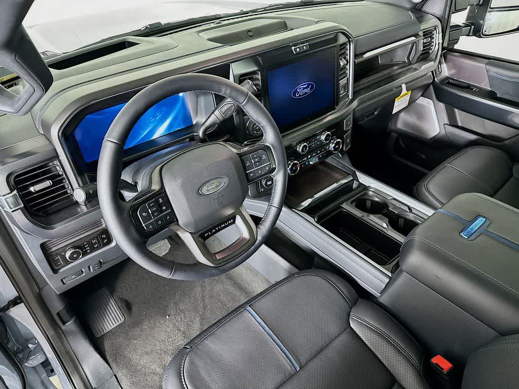 2026 Ford Super Duty F-250 SRW Platinum