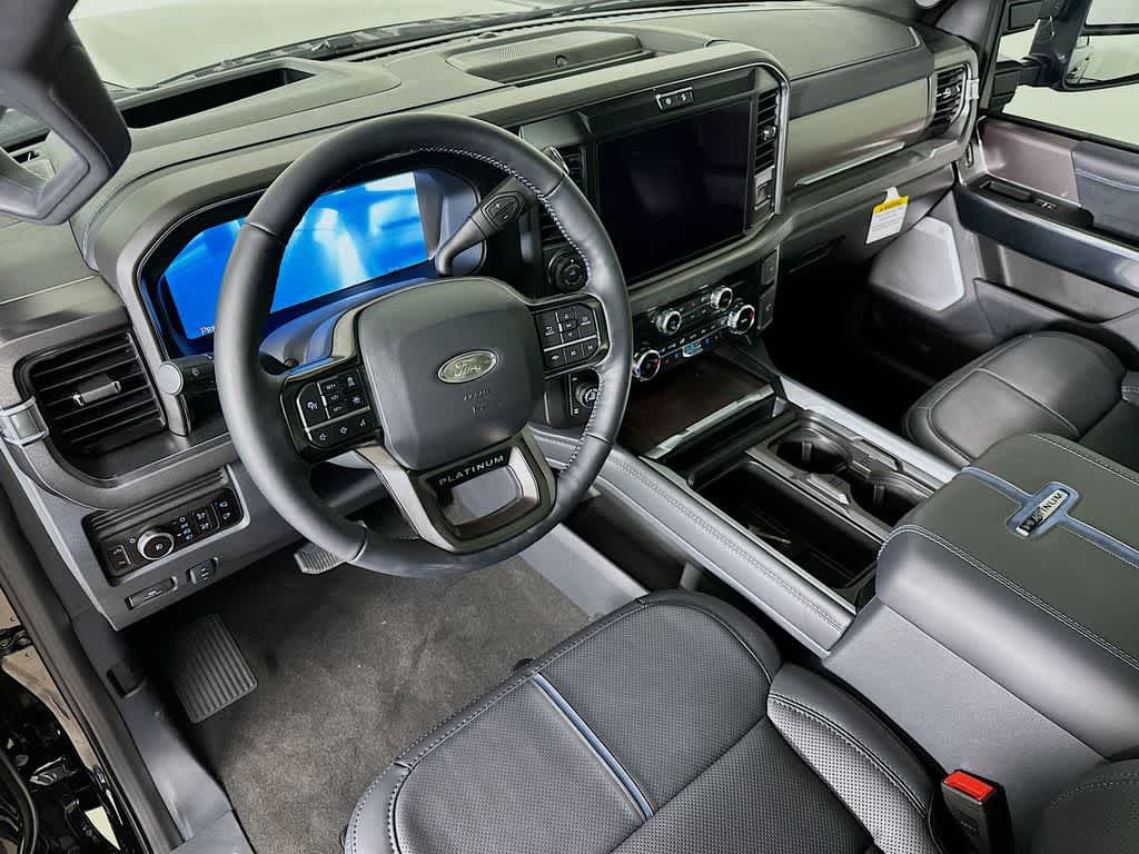 2026 Ford Super Duty F-250 SRW Platinum