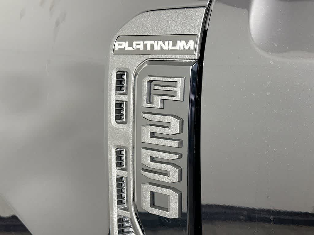 2026 Ford Super Duty F-250 SRW Platinum