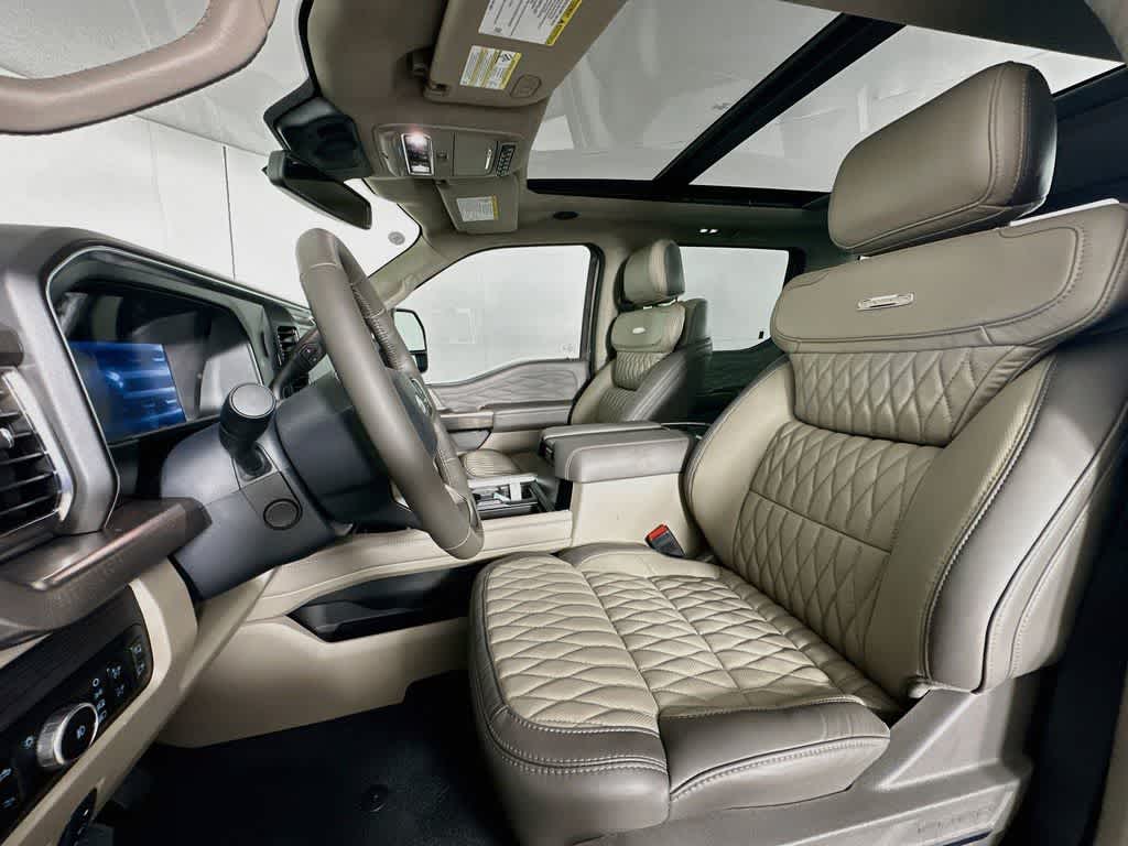 2026 Ford Super Duty F-250 SRW Platinum
