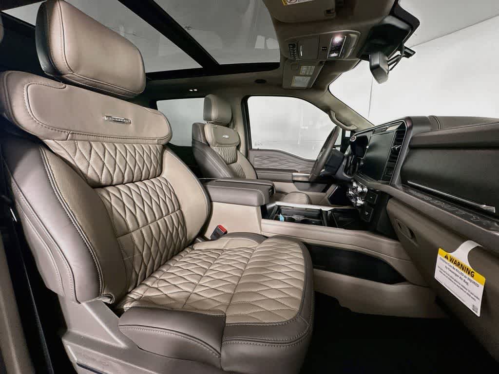 2026 Ford Super Duty F-250 SRW Platinum