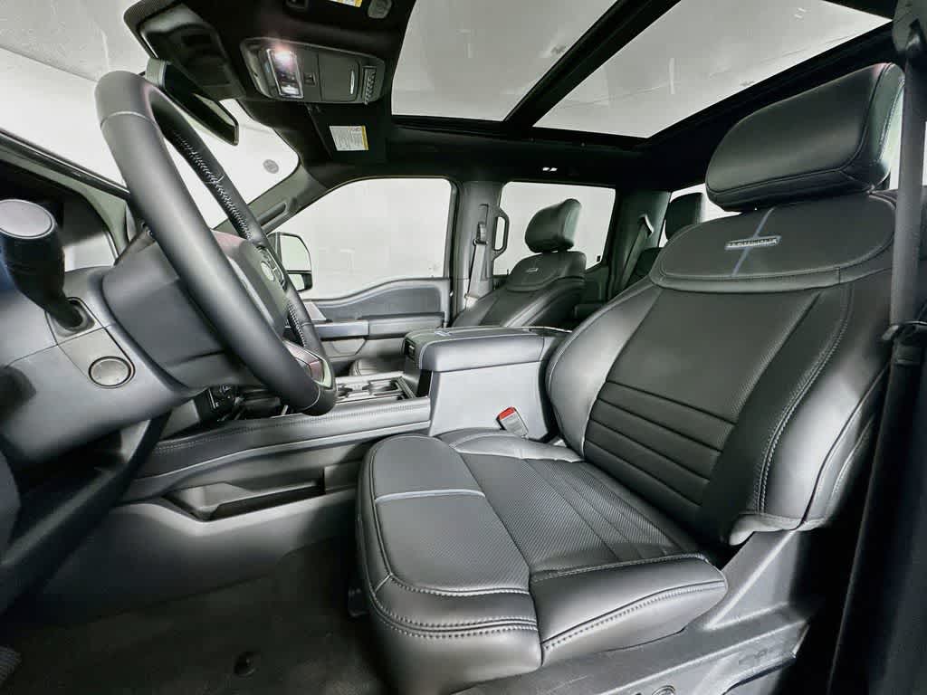 2026 Ford Super Duty F-250 SRW Platinum