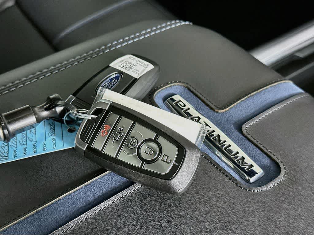 2026 Ford Super Duty F-250 SRW Platinum