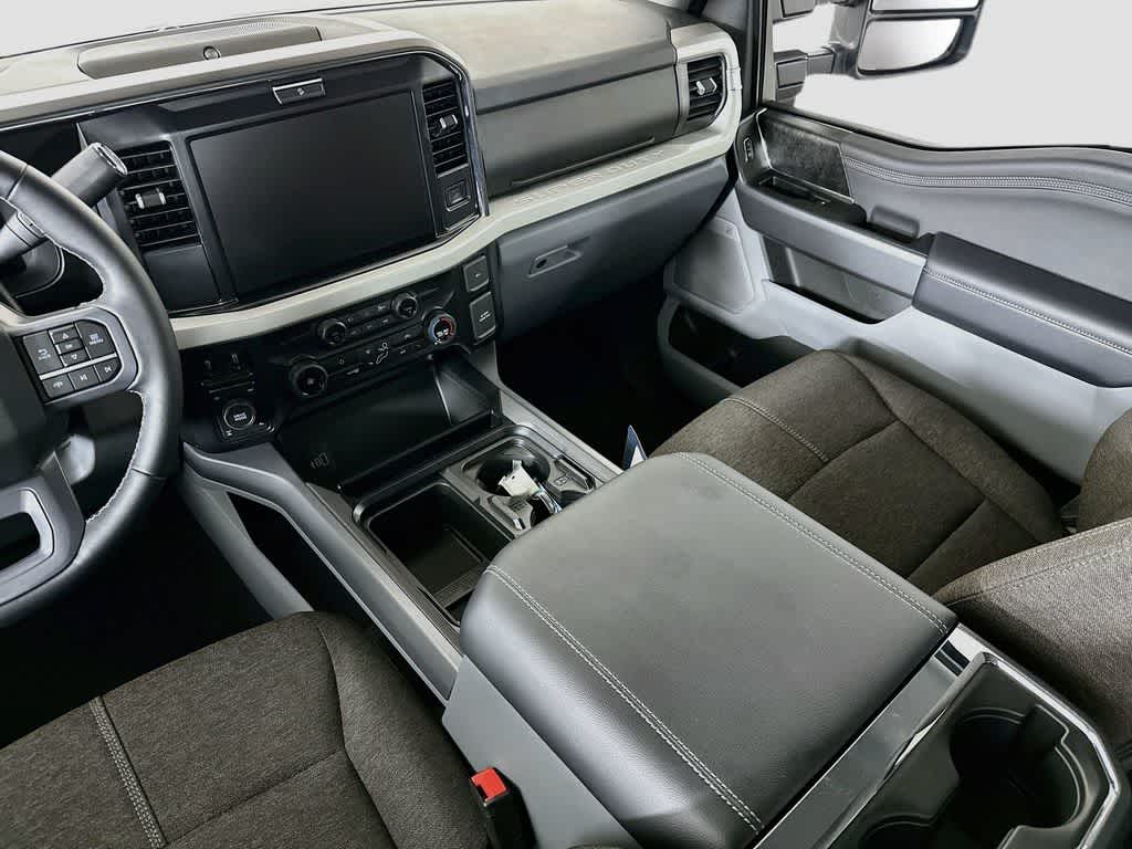 Ford Super Duty F-250 SRW F-250® XLT de 2027
