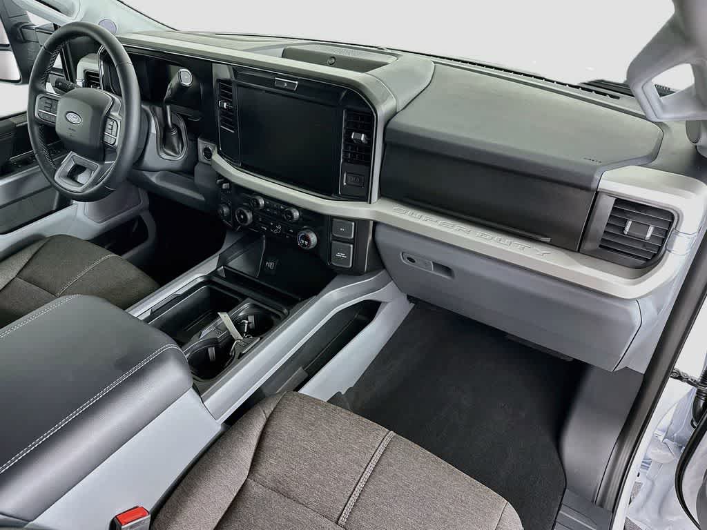 Ford Super Duty F-250 SRW F-250® XLT de 2027