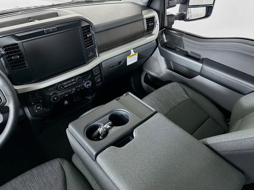 2026 Ford Super Duty F-250 SRW F-250® XLT