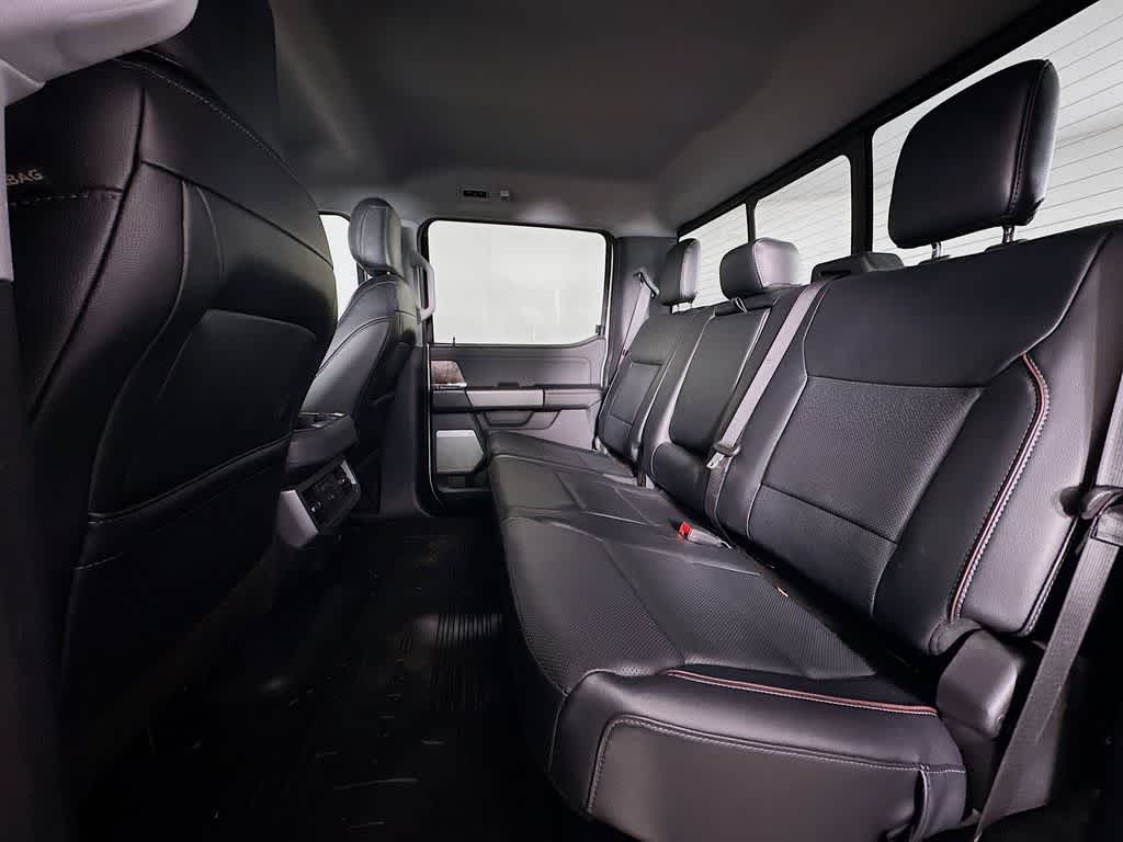 Ford Super Duty F-250 SRW LARIAT 2023