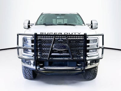 Ford Super Duty F-250 SRW LARIAT 2023