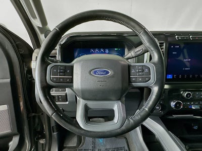 Ford Super Duty F-250 SRW LARIAT 2024
