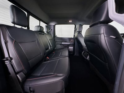Ford Super Duty F-250 SRW LARIAT 2024