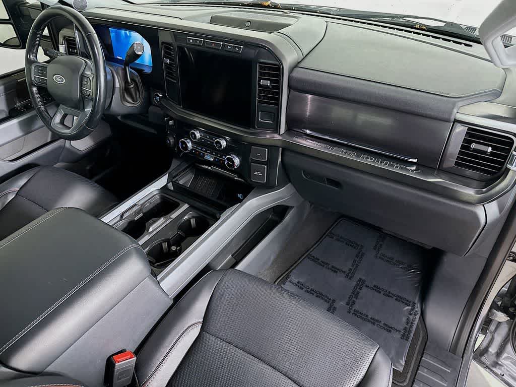 Ford Super Duty F-250 SRW LARIAT 2024