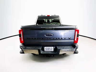 Ford Super Duty F-250 SRW LARIAT 2024