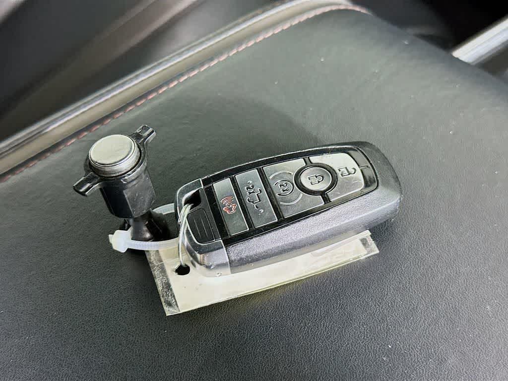 Ford Super Duty F-250 SRW Platinum 2022
