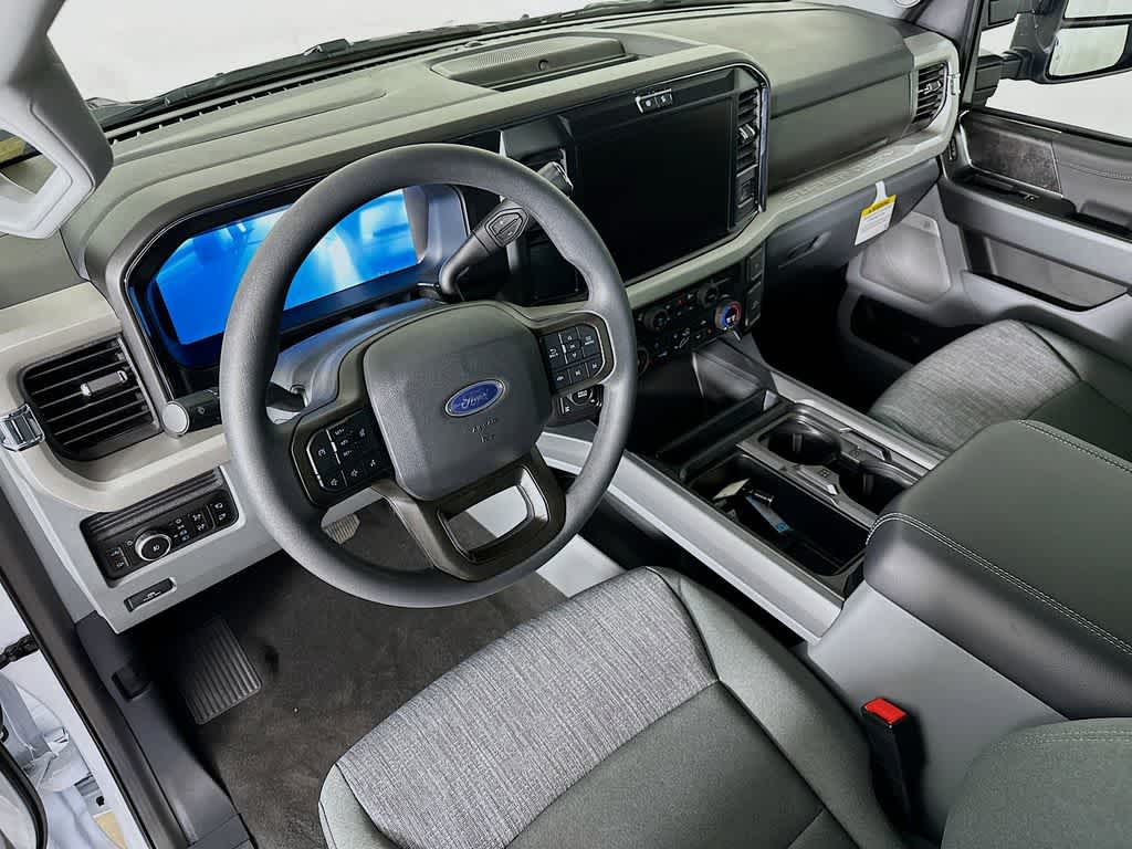 2026 Ford Super Duty F-250 SRW XLT