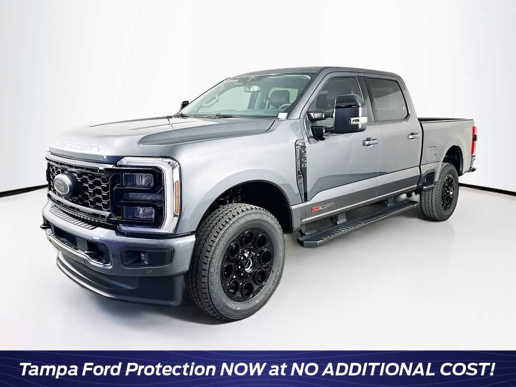 Ford Super Duty F-350 SRW LARIAT 2026