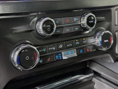 Ford Super Duty F-350 SRW LARIAT 2026