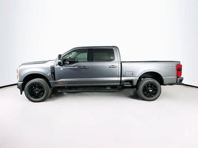Ford Super Duty F-350 SRW LARIAT 2026