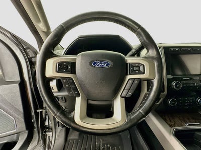 Camioneta Ford Super Duty F-350 SRW LARIAT de 2019