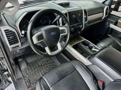Camioneta Ford Super Duty F-350 SRW LARIAT de 2019