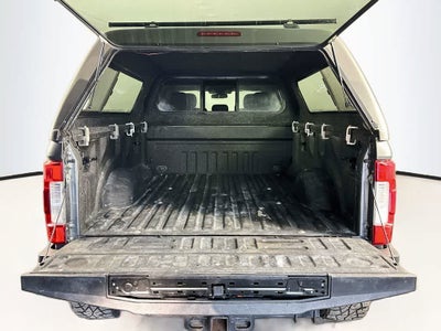 Camioneta Ford Super Duty F-350 SRW LARIAT de 2019