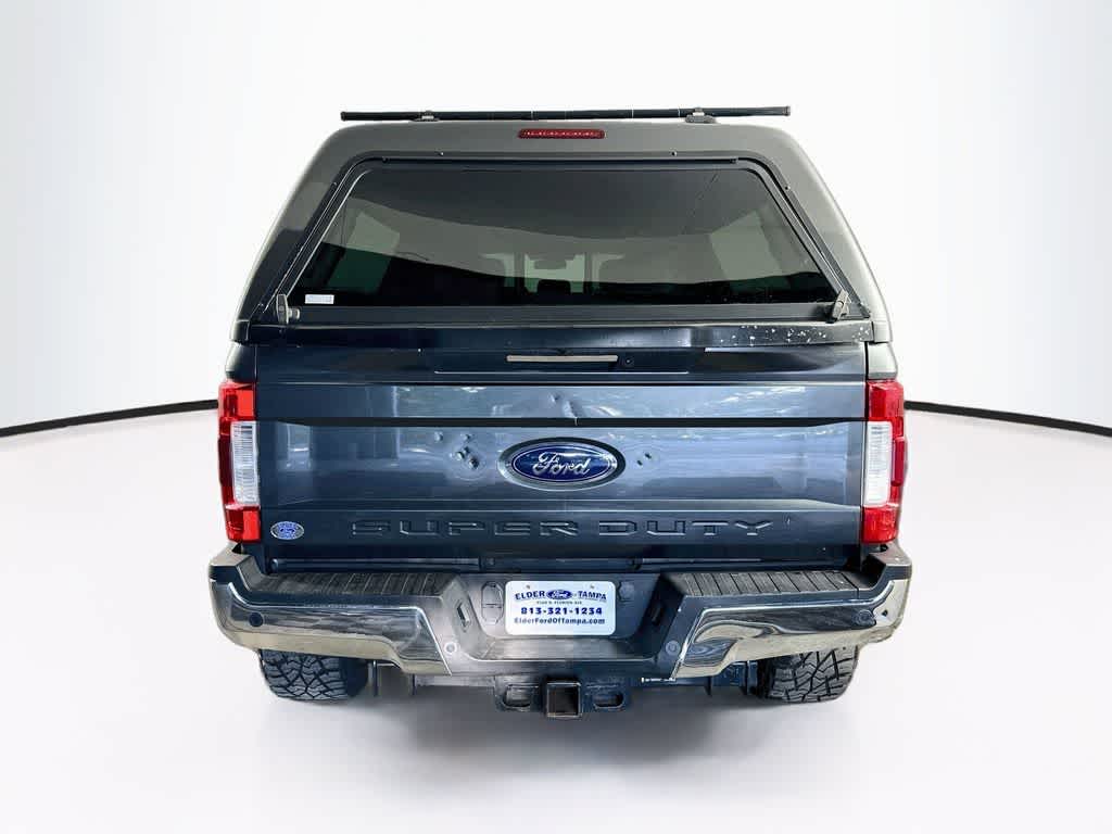 Camioneta Ford Super Duty F-350 SRW LARIAT de 2019