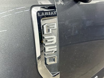 Camioneta Ford Super Duty F-350 SRW LARIAT de 2019