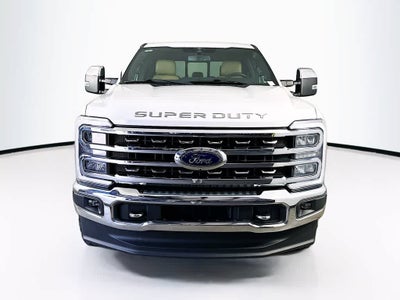 Ford Super Duty F-350 SRW LARIAT 2023
