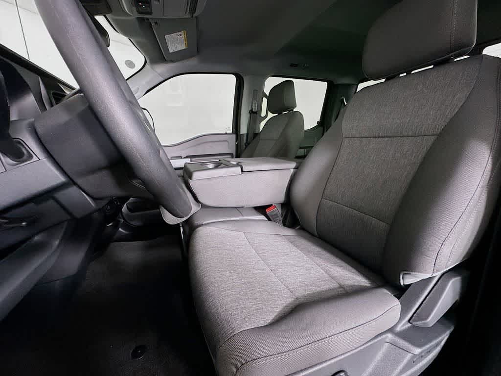 2025 Ford Super Duty F-350 SRW XL