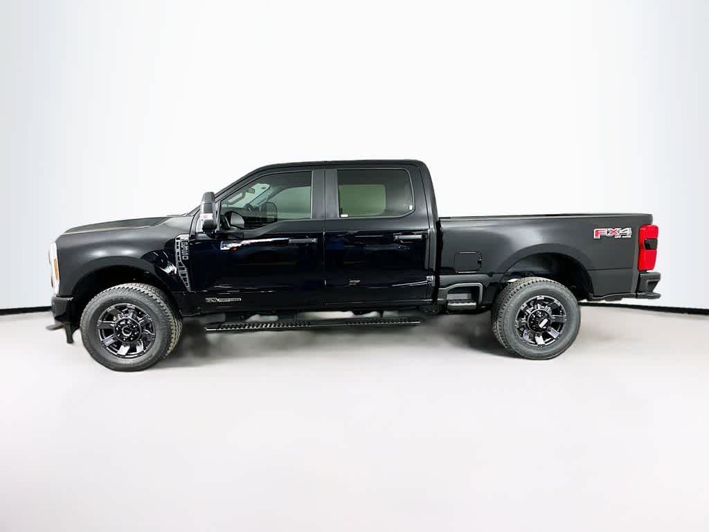 2025 Ford Super Duty F-350 SRW XL
