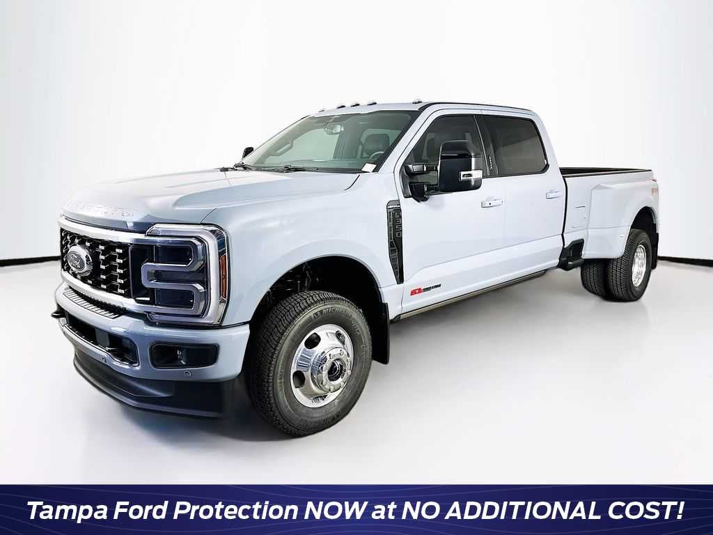 2026 Ford Super Duty F-350 DRW Pickup Platinum