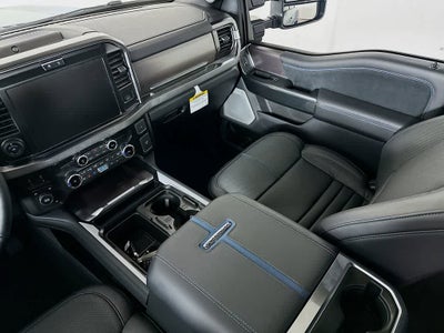 2026 Ford Super Duty F-350 DRW Pickup Platinum