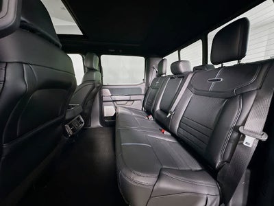 2026 Ford Super Duty F-350 DRW Pickup Platinum