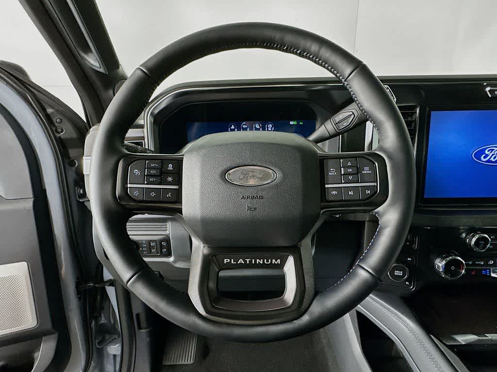 2026 Ford Super Duty F-350 DRW Pickup Platinum