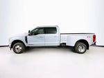 2026 Ford Super Duty F-350 DRW Pickup Platinum