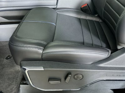 2026 Ford Super Duty F-350 DRW Pickup Platinum