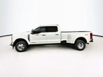 Ford Super Duty F-350 DRW Pickup LARIAT de 2027