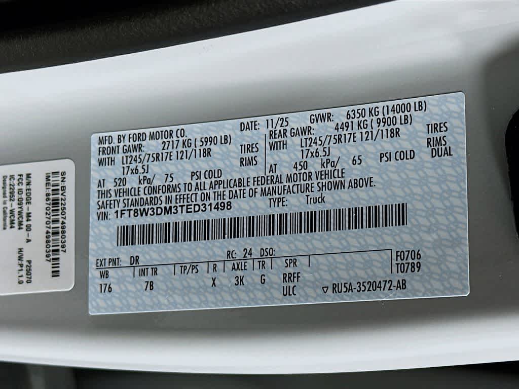 2026 Ford Super Duty F-350 DRW Pickup Platinum