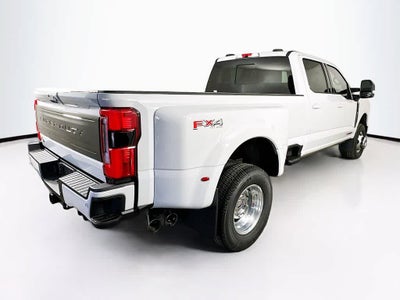 2026 Ford Super Duty F-350 DRW Pickup Platinum