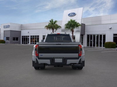 2026 Ford Super Duty F-350 DRW Platinum